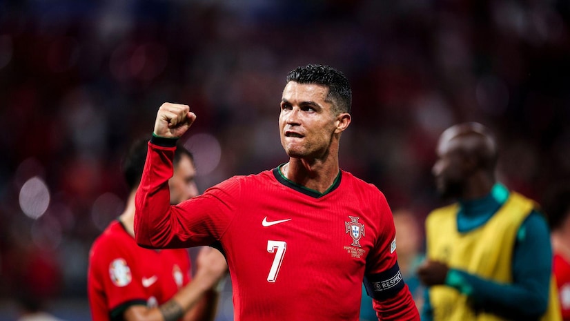 欧博：[NBA]库里又爆发 勇士大逆转.